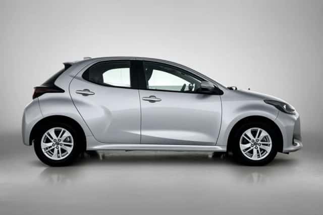 Mazda 2_Hybrid (2025) thumbnail 3