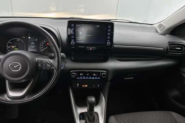 Mazda 2_Hybrid (2025) thumbnail 7