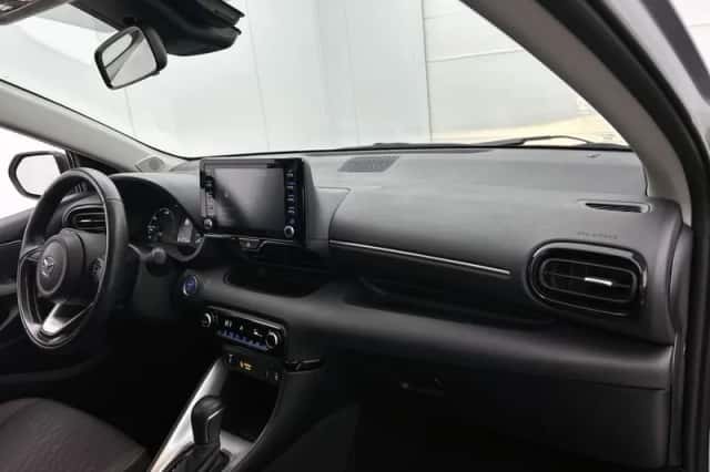 Mazda 2_Hybrid (2025) thumbnail 8