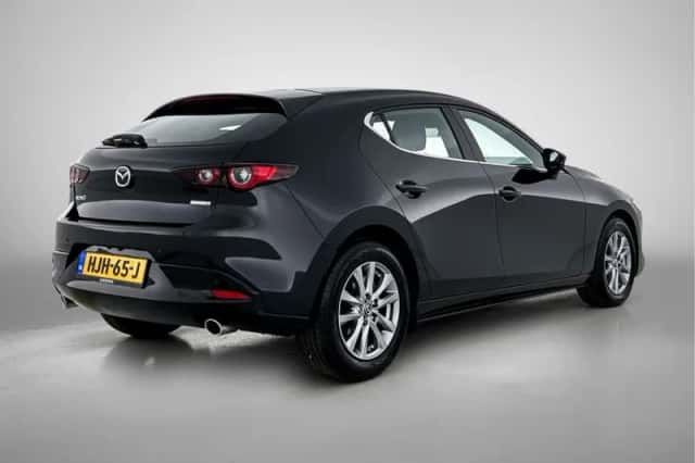 Mazda 3 (2025) thumbnail 2