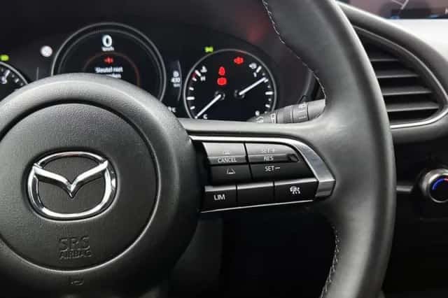 Mazda 3 (2025) thumbnail 14