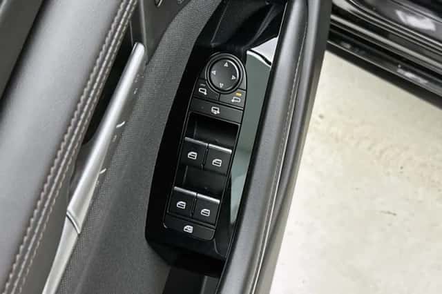 Mazda 3 (2025) thumbnail 21