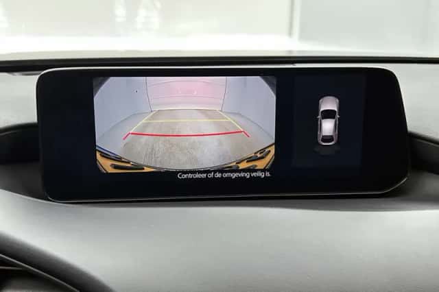 Mazda 3 (2025) thumbnail 8