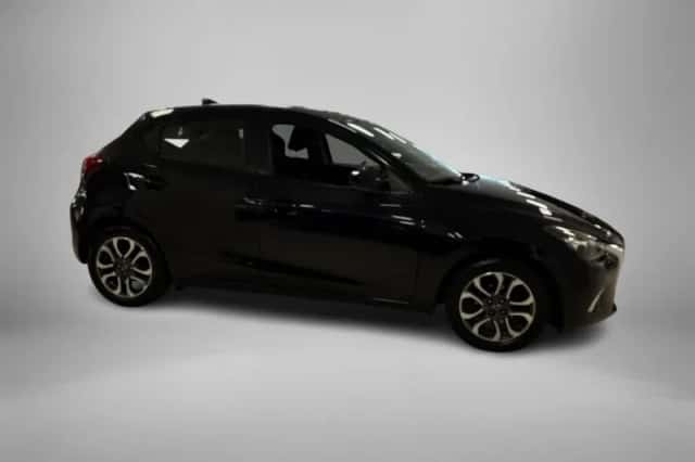 Mazda 2 (2018) thumbnail 3