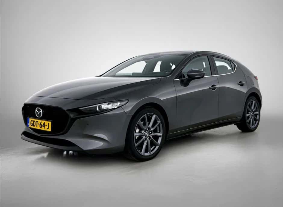 Mazda 3 (2024) — foto 1