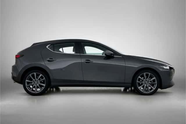 Mazda 3 (2024) thumbnail 4