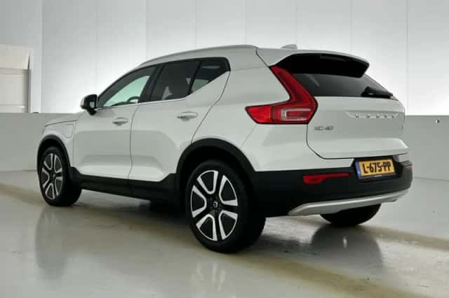 Volvo XC40 (2021) thumbnail 15