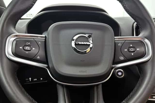 Volvo XC40 (2021) thumbnail 19