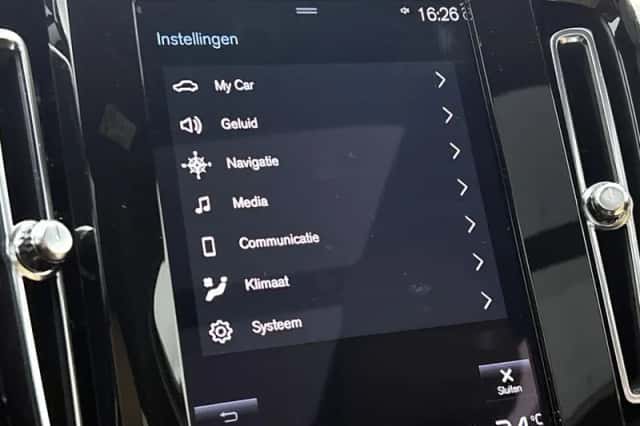 Volvo XC40 (2021) thumbnail 31