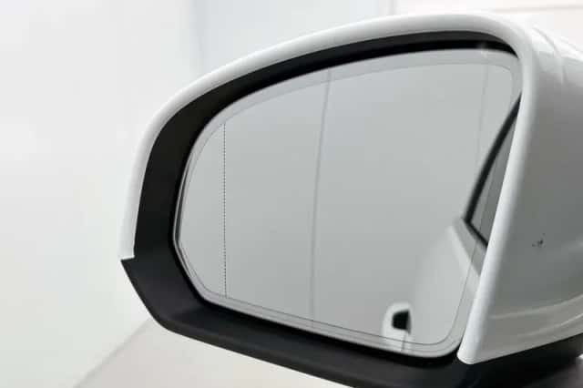 Volvo XC40 (2021) thumbnail 44