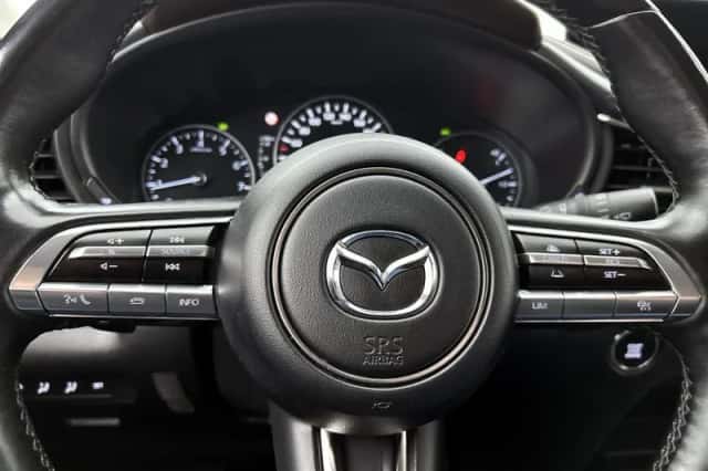 Mazda CX-30 (2022) thumbnail 17