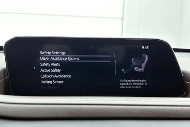 Mazda CX-30 (2022) thumbnail 28