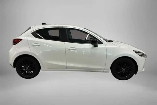 Mazda 2 (2023) thumbnail 3