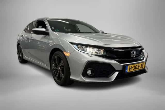 Honda Civic (2017) thumbnail 7