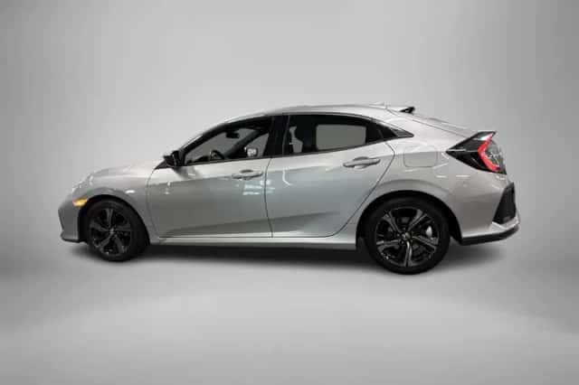Honda Civic (2017) thumbnail 8