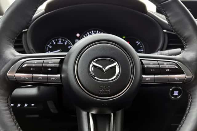 Mazda CX-30 (2023) thumbnail 17
