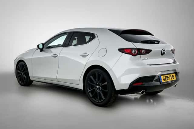 Mazda 3 (2024) thumbnail 13