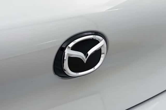 Mazda 3 (2024) thumbnail 19
