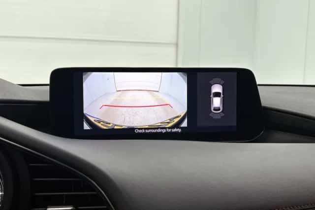 Mazda 3 (2024) thumbnail 8