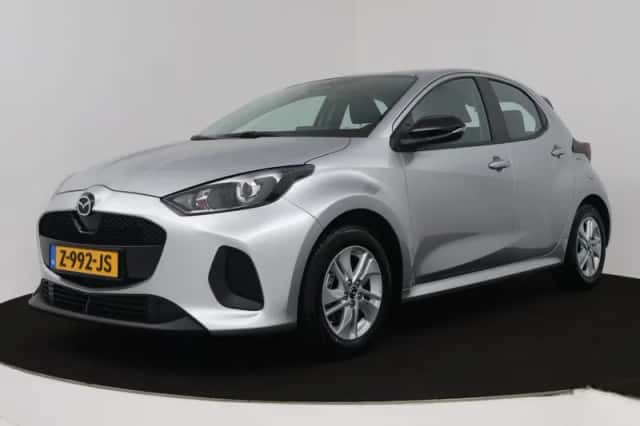 Mazda 2_Hybrid (2024)