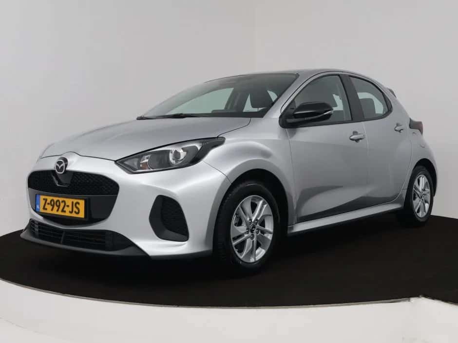 Mazda 2_Hybrid (2024) — foto 1