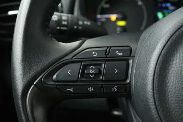 Mazda 2_Hybrid (2024) thumbnail 9