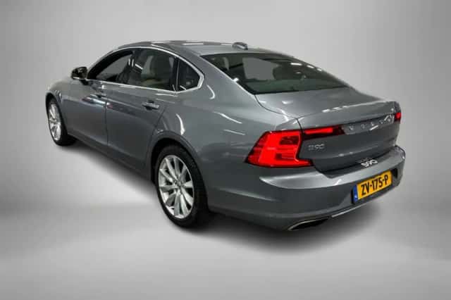 Volvo S90 (2019) thumbnail 3
