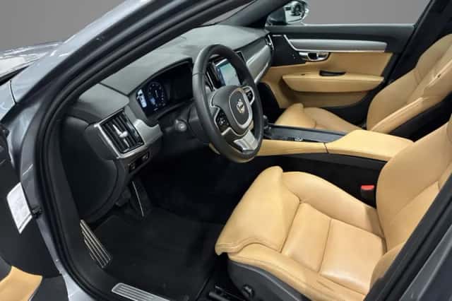 Volvo S90 (2019) thumbnail 38