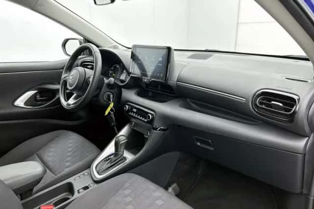 Mazda 2_Hybrid (2025) thumbnail 6