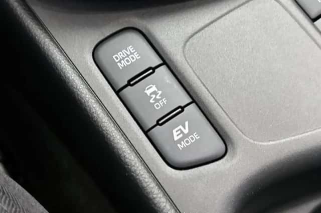 Mazda 2_Hybrid (2025) thumbnail 25