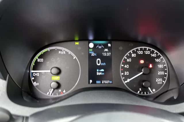 Mazda 2_Hybrid (2025) thumbnail 5