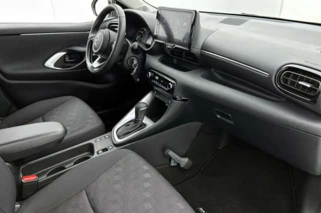 Mazda 2_Hybrid (2025) thumbnail 6