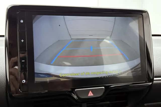 Mazda 2_Hybrid (2025) thumbnail 8