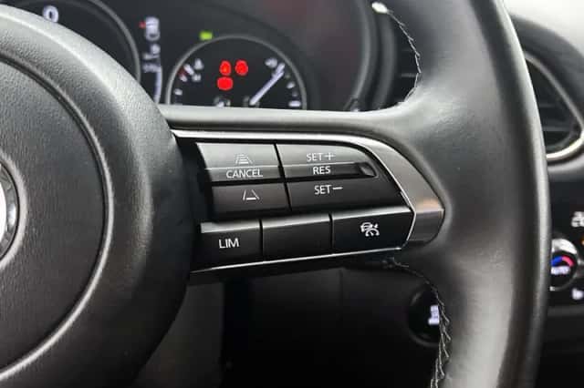 Mazda CX-30 (2024) thumbnail 14