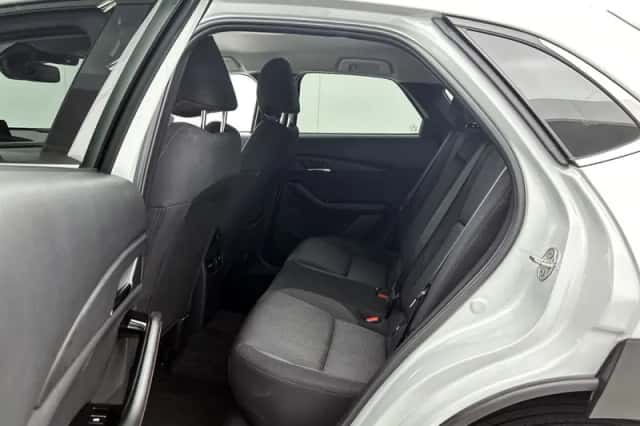 Mazda CX-30 (2024) thumbnail 16