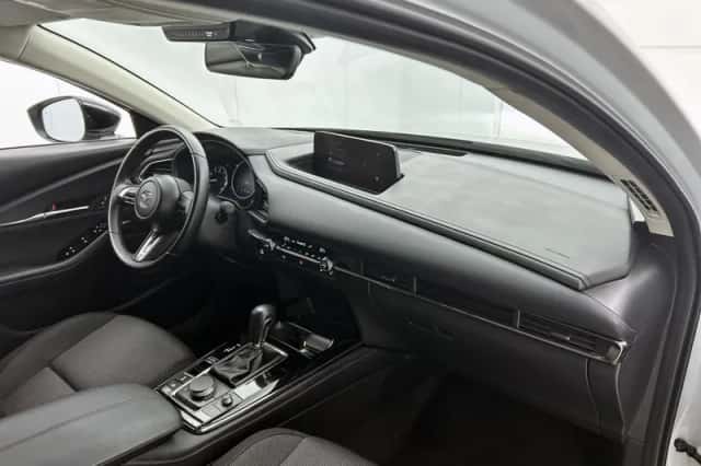 Mazda CX-30 (2024) thumbnail 6