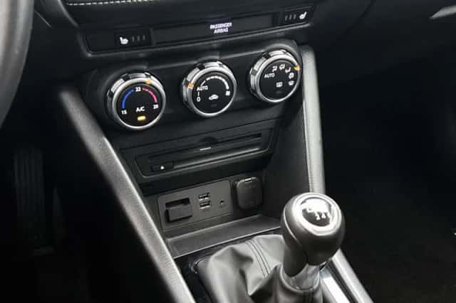 Mazda CX-3 (2021) thumbnail 10