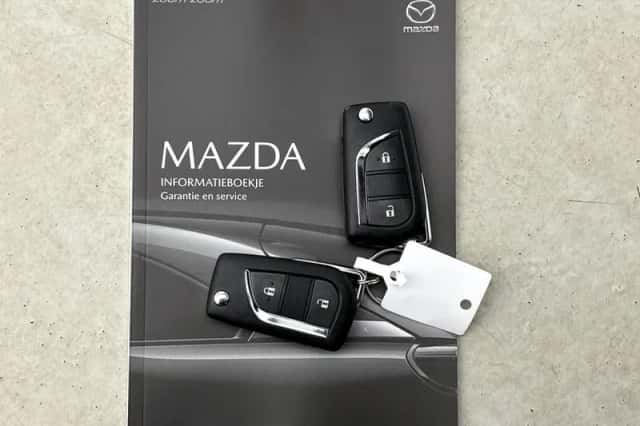 Mazda 2_Hybrid (2024) thumbnail 31