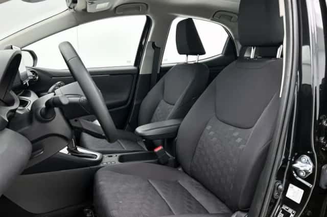 Mazda 2_Hybrid (2025) thumbnail 15