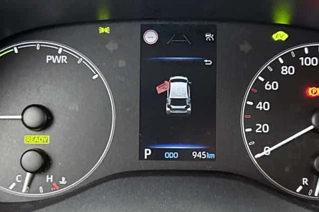 Mazda 2_Hybrid (2025) thumbnail 5