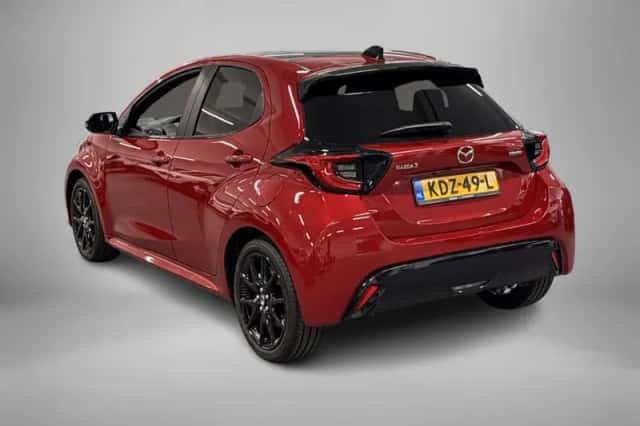 Mazda 2_Hybrid (2026) thumbnail 3