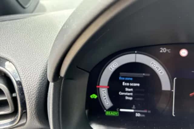 Mazda 2_Hybrid (2026) thumbnail 9