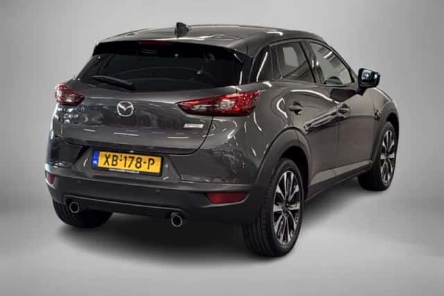 Mazda CX-3 (2018) thumbnail 2
