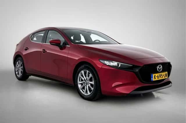 Mazda 3 (2021) thumbnail 16