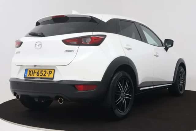 Mazda CX-3 (2019) thumbnail 2