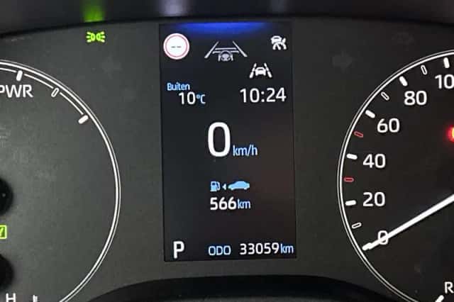 Mazda 2_Hybrid (2024) thumbnail 5