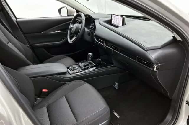 Mazda CX-30 (2025) thumbnail 6