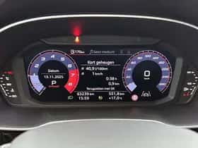 Audi Q3 (2021) thumbnail 5