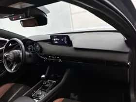 Mazda 3 (2024) thumbnail 6