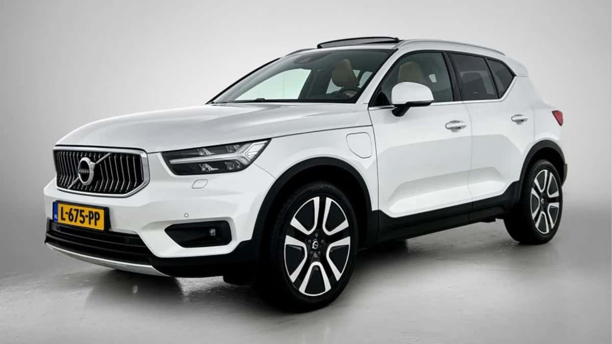 Volvo XC40 (2021) — foto 1